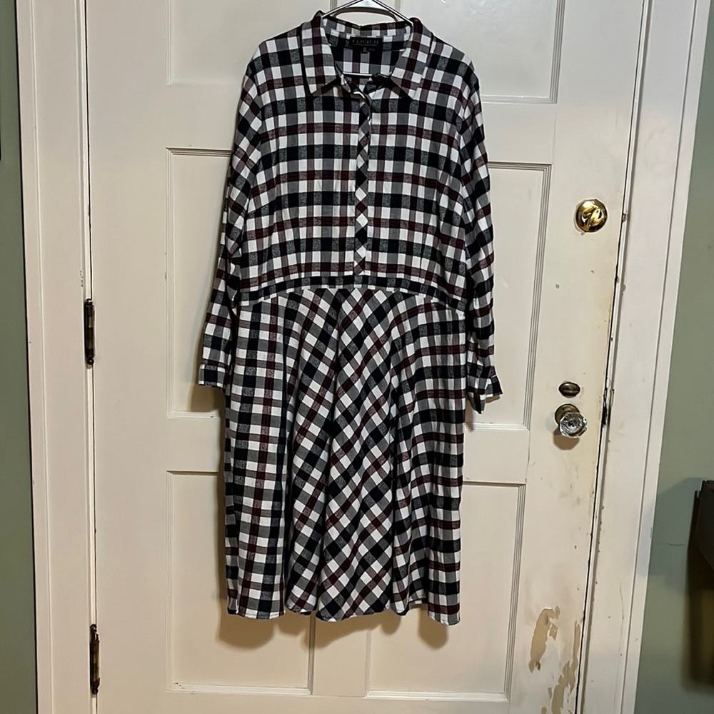 Eloquii Black White and Burgundy Plaid Long Sleeve Dress
